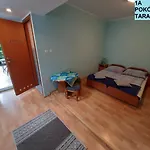 Goscinne Parkowa 1