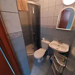 Goscinne Parkowa 1 בית אירוח *