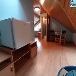 Goscinne Parkowa 1 בית אירוח Władysławowo