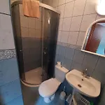 Goscinne Parkowa 1 בית אירוח