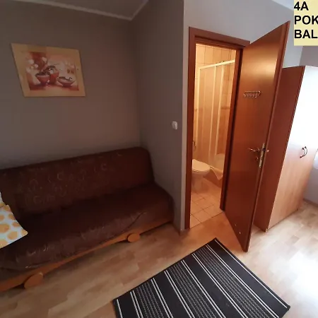 Gościnne Parkowa 1 *