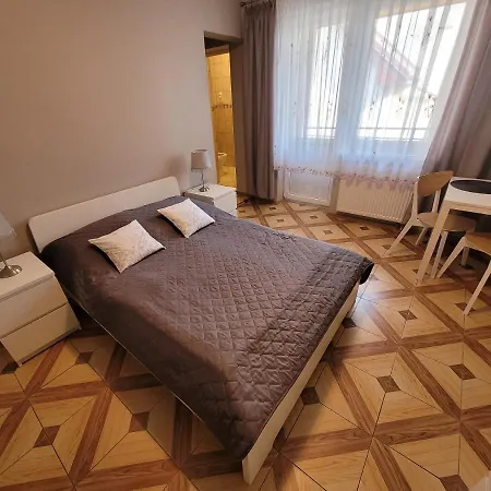 Goscinne Parkowa 1 Kwatera prywatna